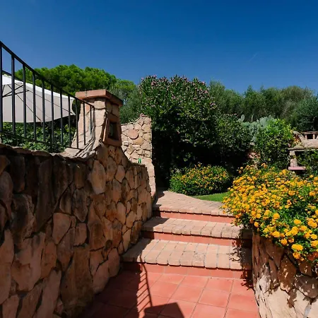 Prestigiosa Con Piscina A Due Passi Dal Mare * Capitana