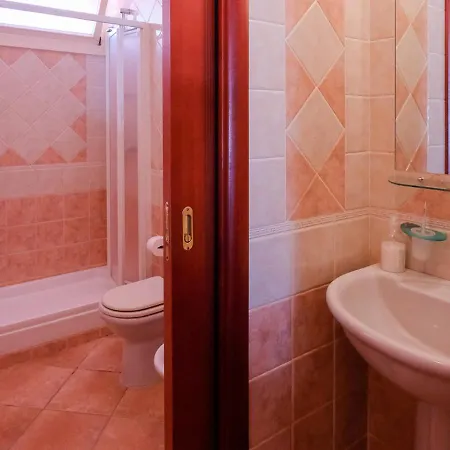 Villa Prestigiosa Con Piscina A Due Passi Dal Mare Capitana